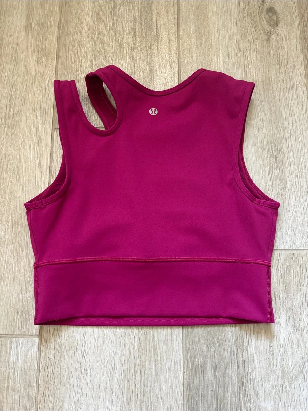 Lululemon Magenta Mastered Motion Cropped Tank Size 6